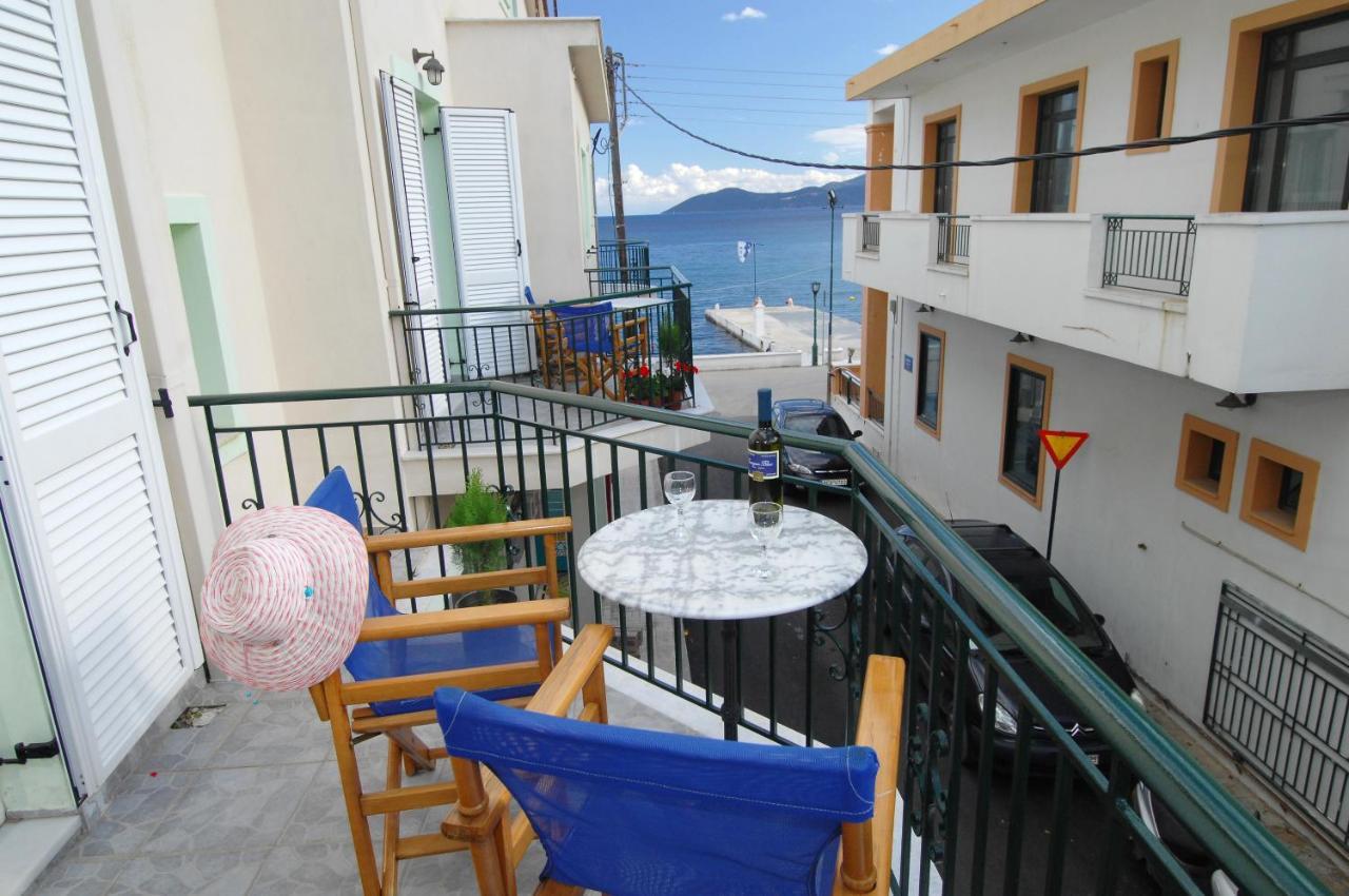 Alexis Studios And Apartments Ajía Effimía Kültér fotó
